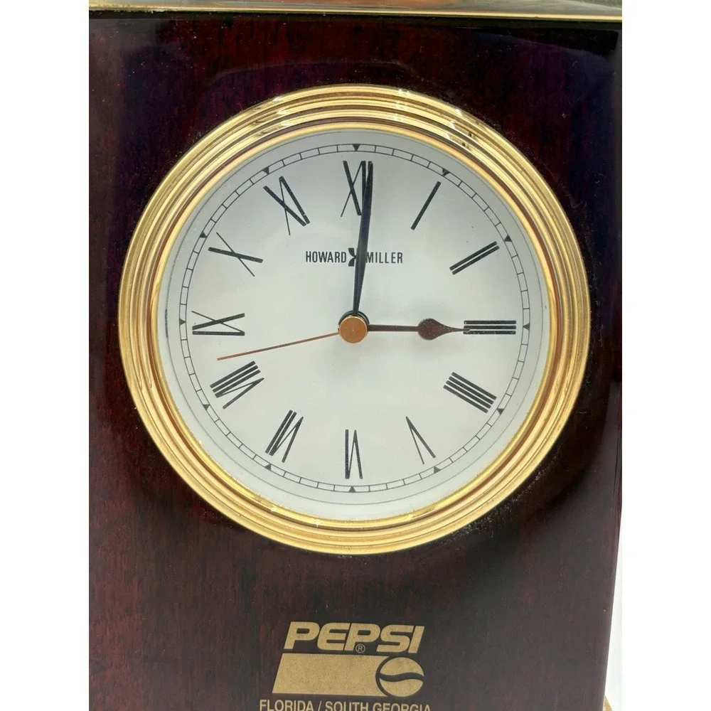 Pepsi Florida South Georgia‎ - Howard Miller Rosewood Bracket Tabletop Clock